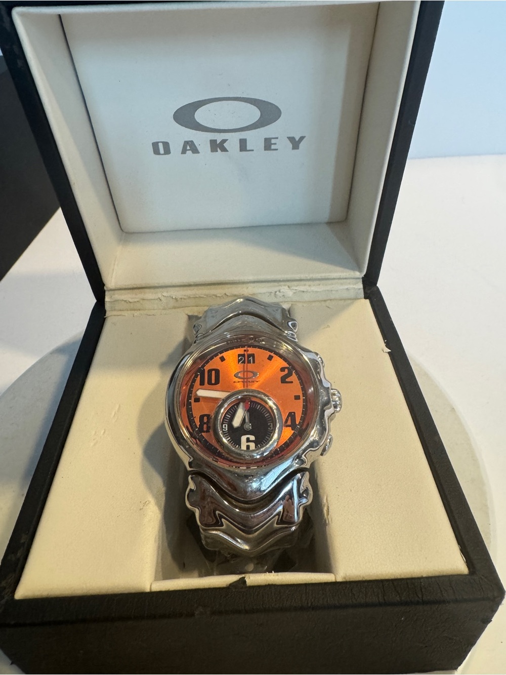 Oakley Y2K judge Silver Stainless Steel Watch with Orange Dial
